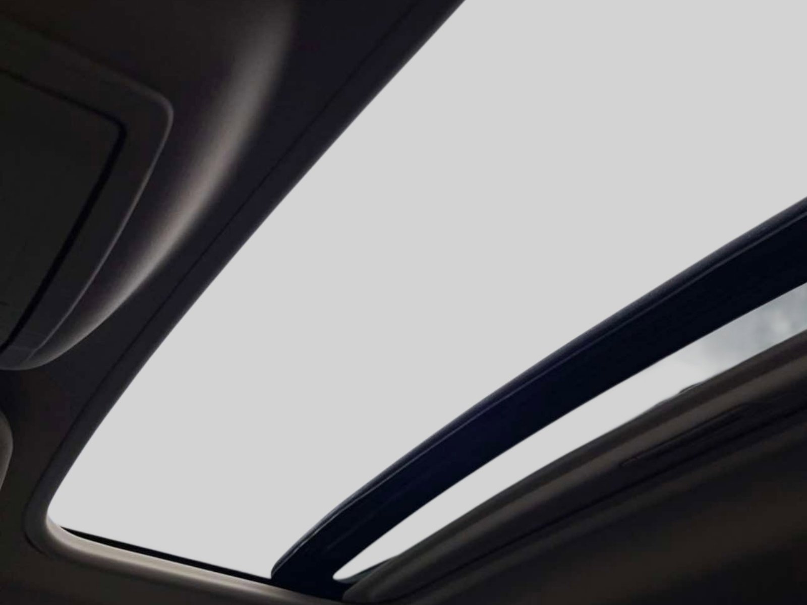 Used 2017 Lincoln Navigator Reserve AWD/4WD image 7