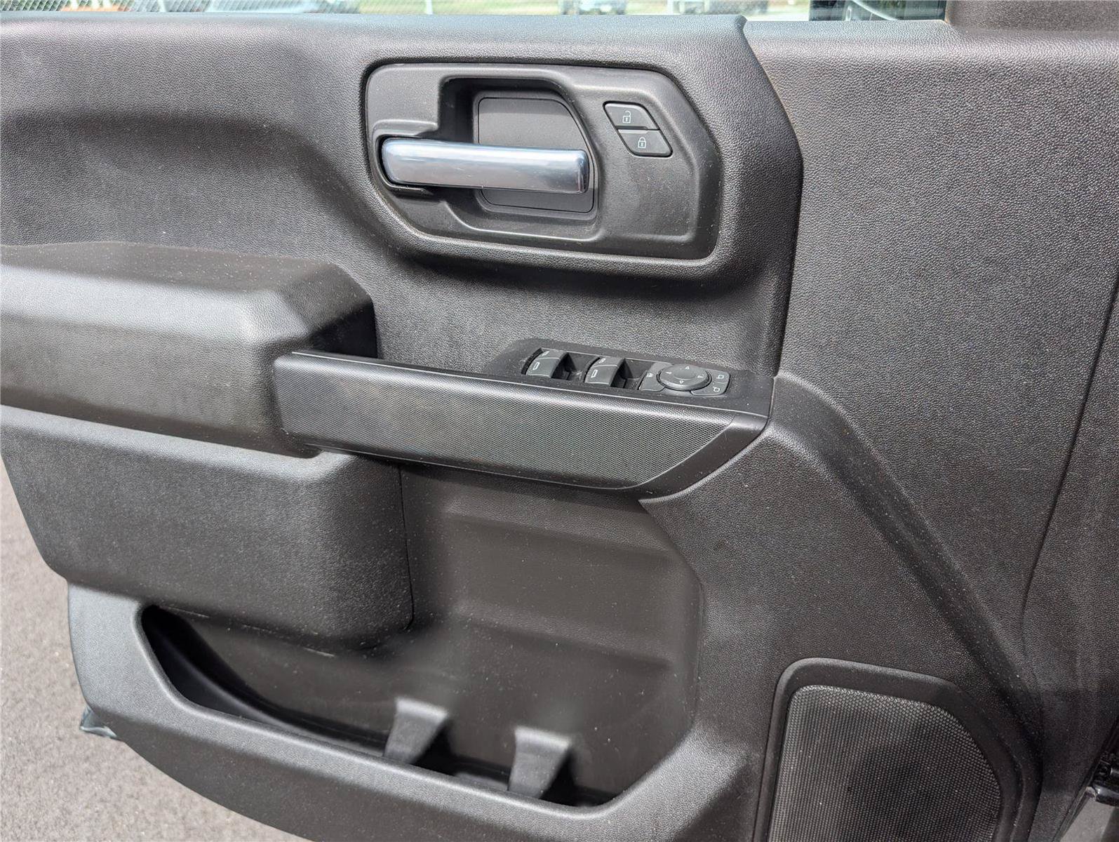 Used 2023 Chevrolet Silverado 2500 Custom w/ Custom Value Package AWD/4WD image 16