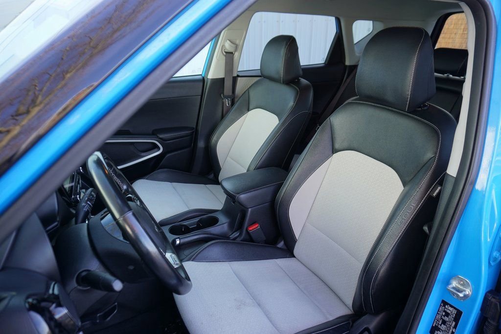Used 2023 Kia Soul GT-Line image 11