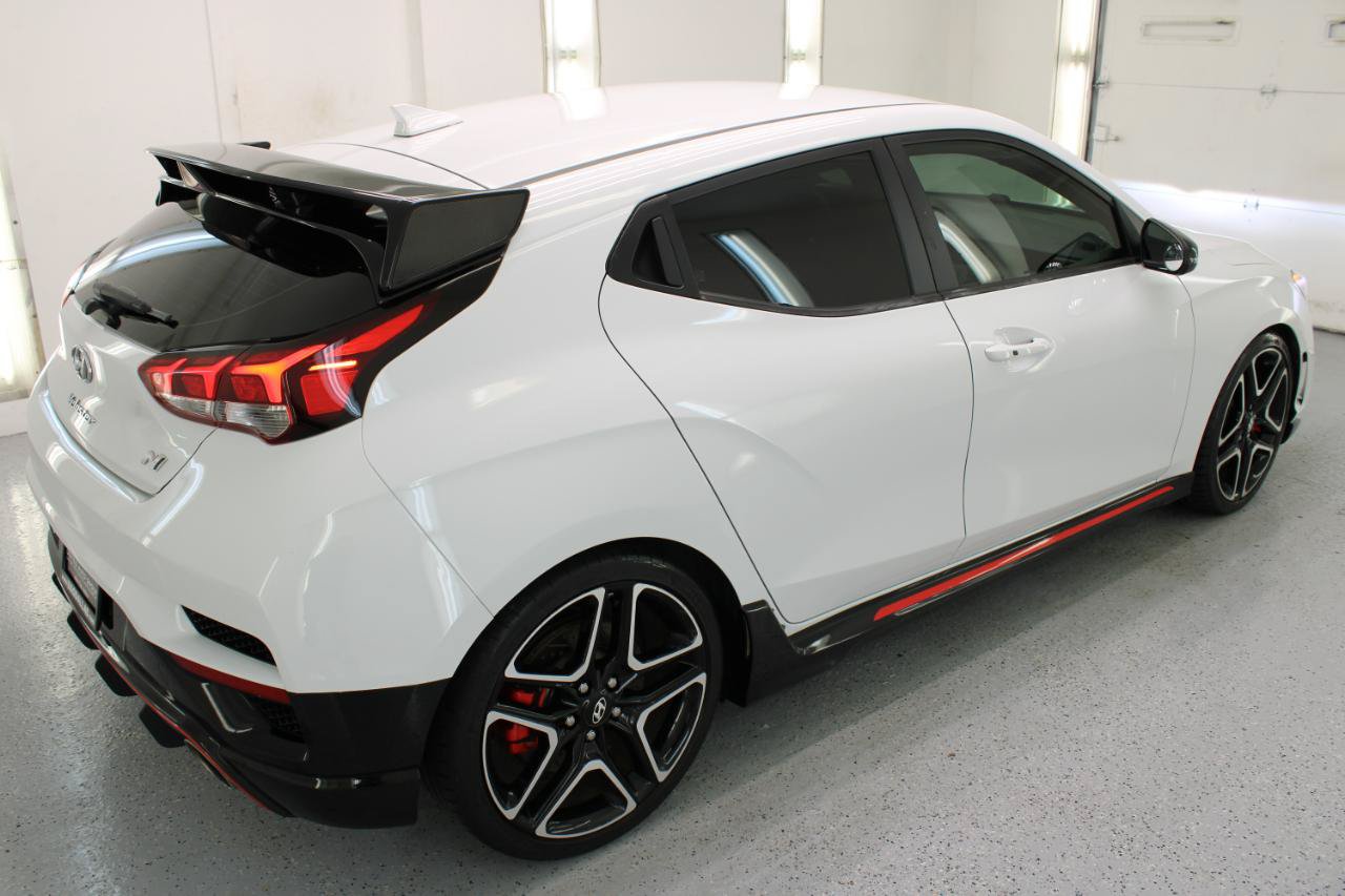 Used 2020 Hyundai Veloster N w/ Performance Package FWD image 11