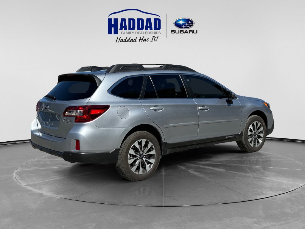 Used 2017 Subaru Outback 3.6R Limited AWD/4WD image 5