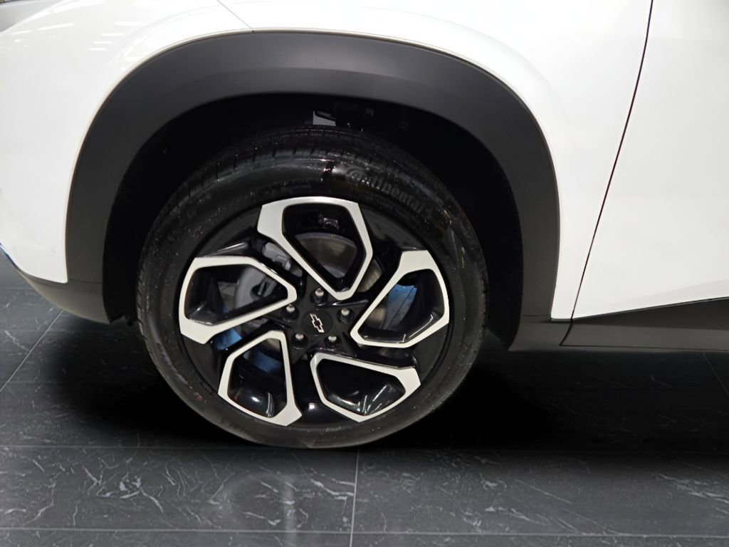 Used 2026 Chevrolet Trax RS w/ Driver Confidence Package image 12