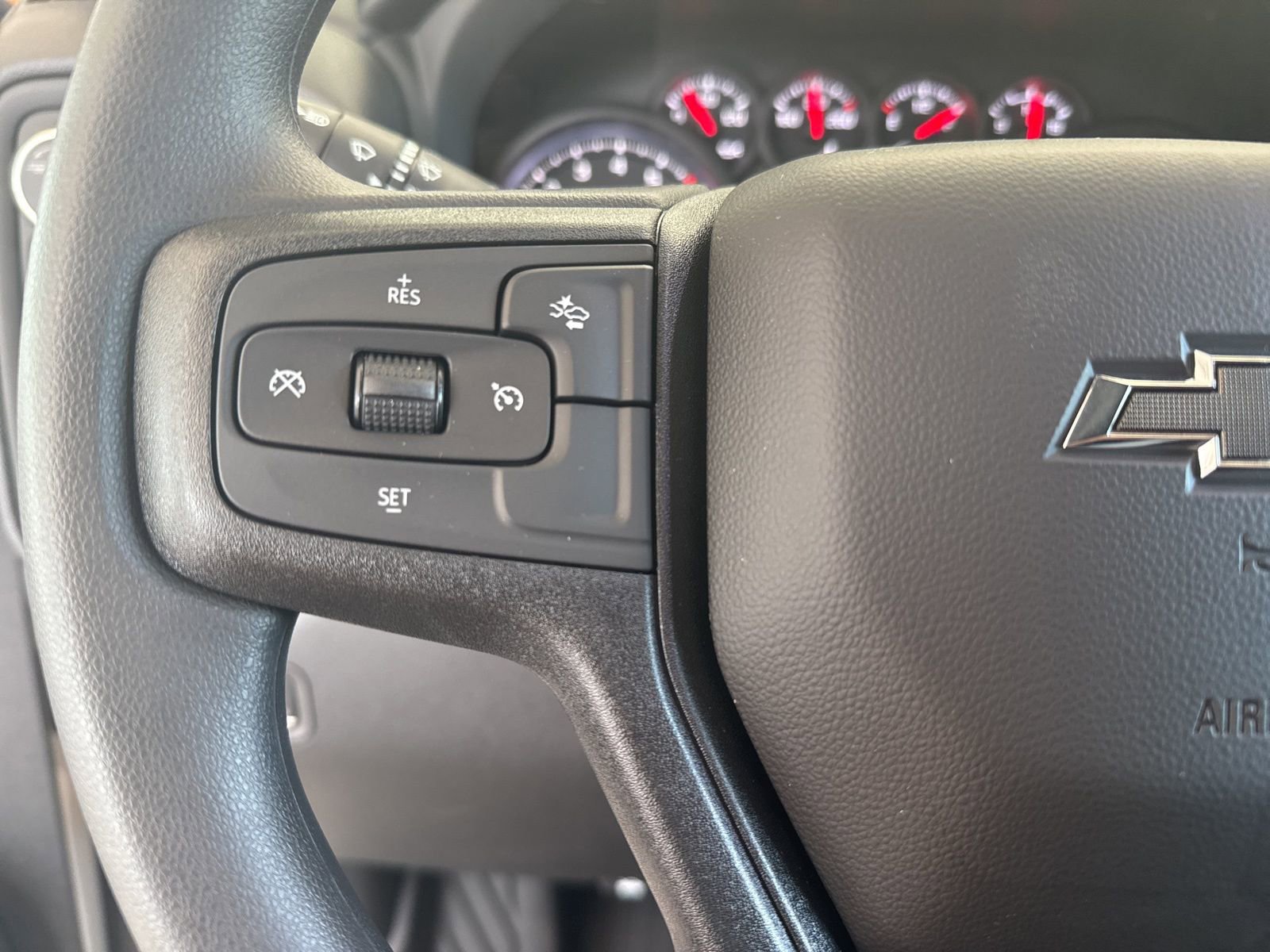 New 2026 Chevrolet Silverado 1500 Custom Trail Boss w/ LPO, Dark Essentials Package image 21