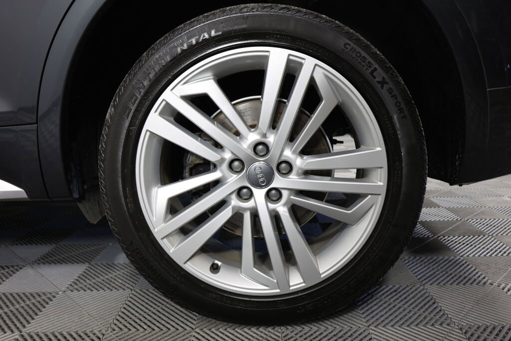 Used 2018 Audi Q5 2.0T Premium Plus w/ Premium Plus Package AWD/4WD image 8