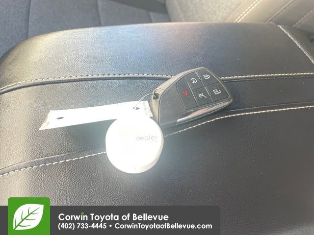 Used 2025 GMC Acadia Elevation image 27