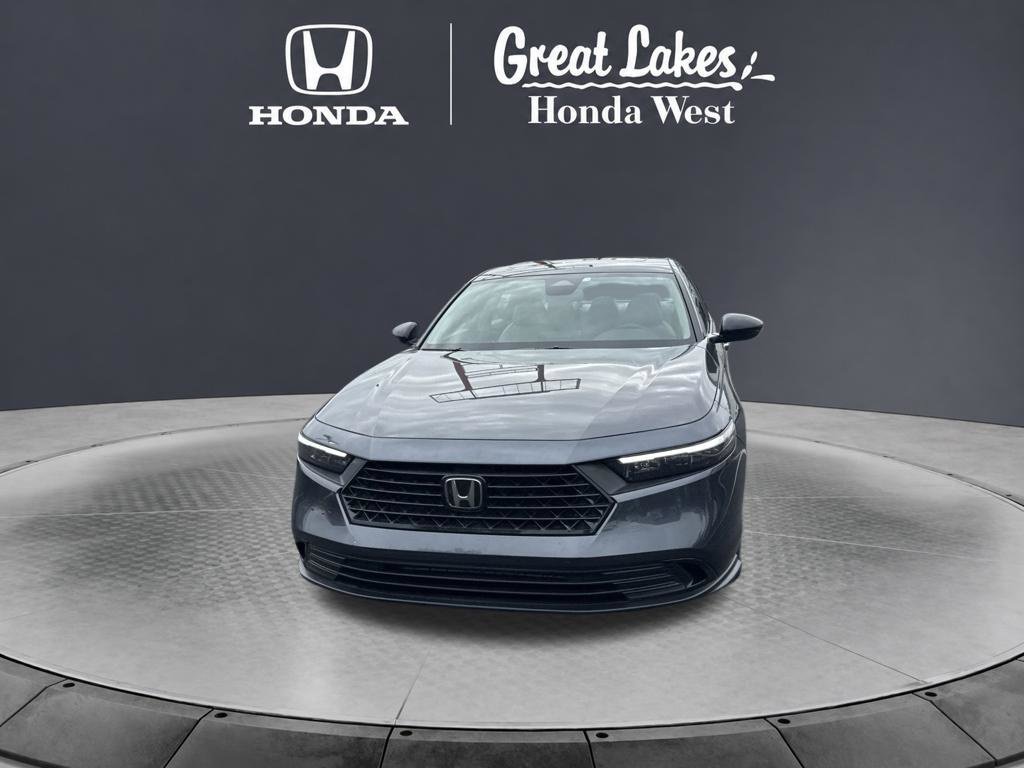 Used 2025 Honda Accord SE image 2