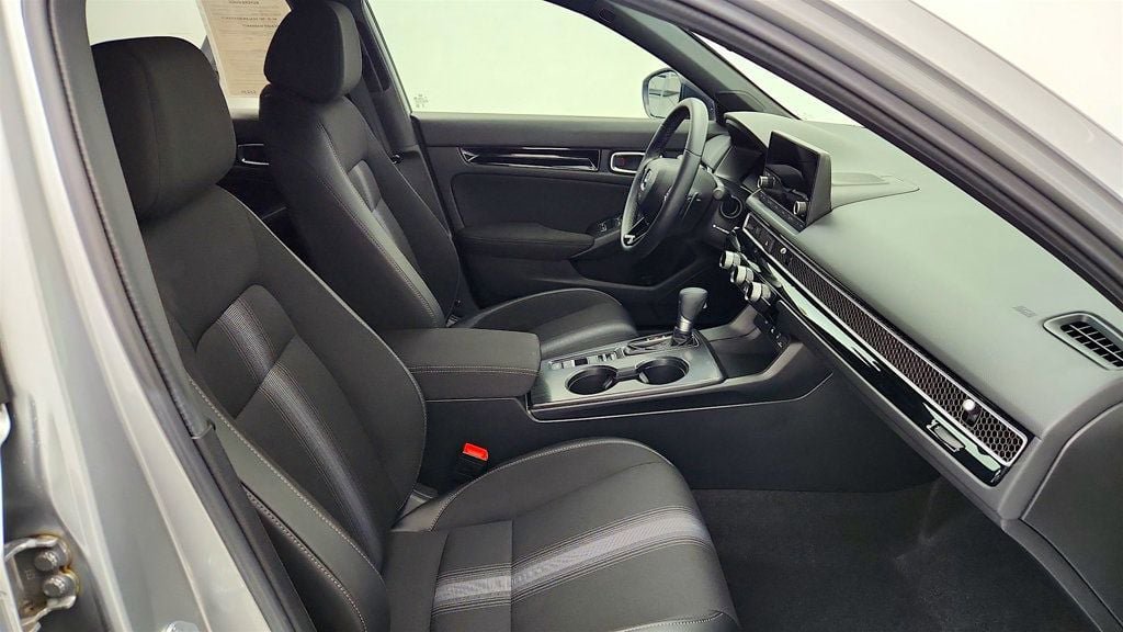 Used 2025 Honda Civic Sport Touring image 23