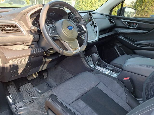 Used 2025 Subaru Ascent Premium image 8