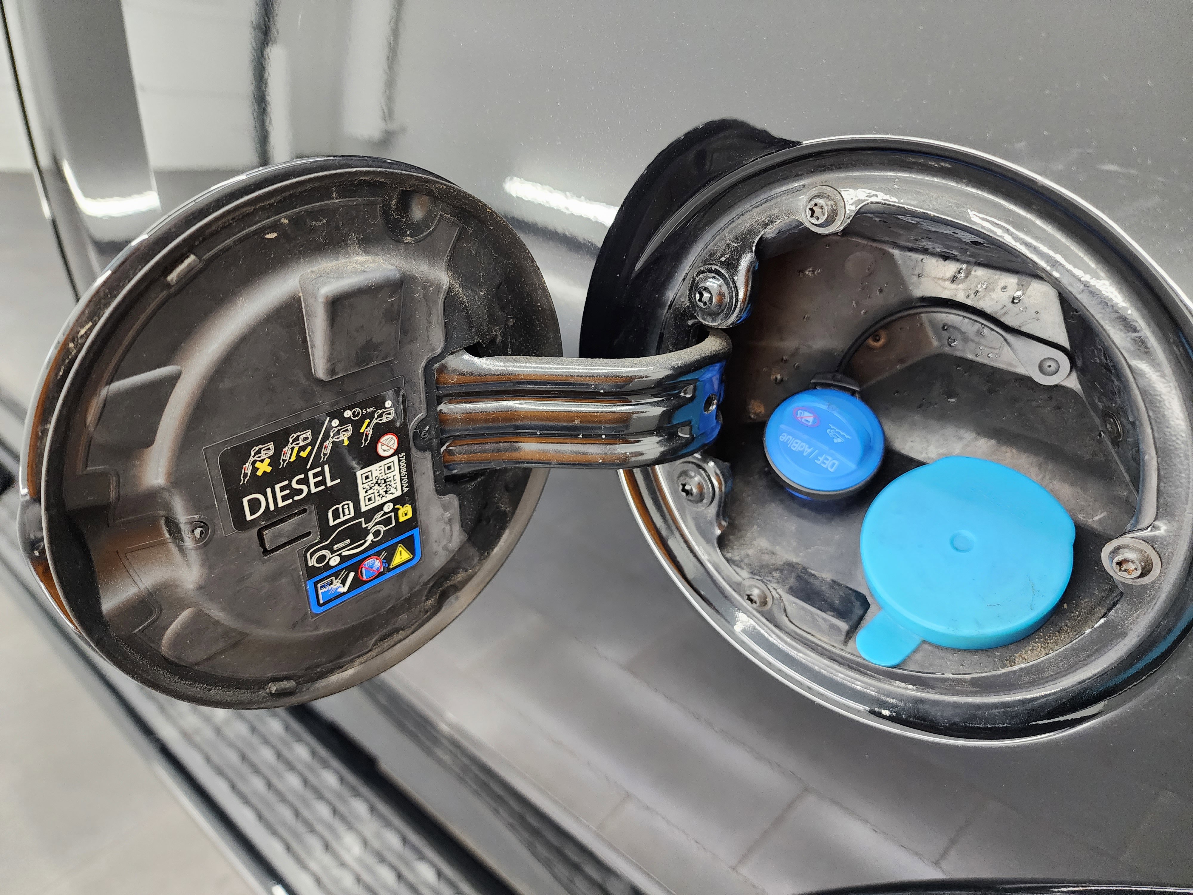 Used 2020 RAM 2500 Laramie image 39