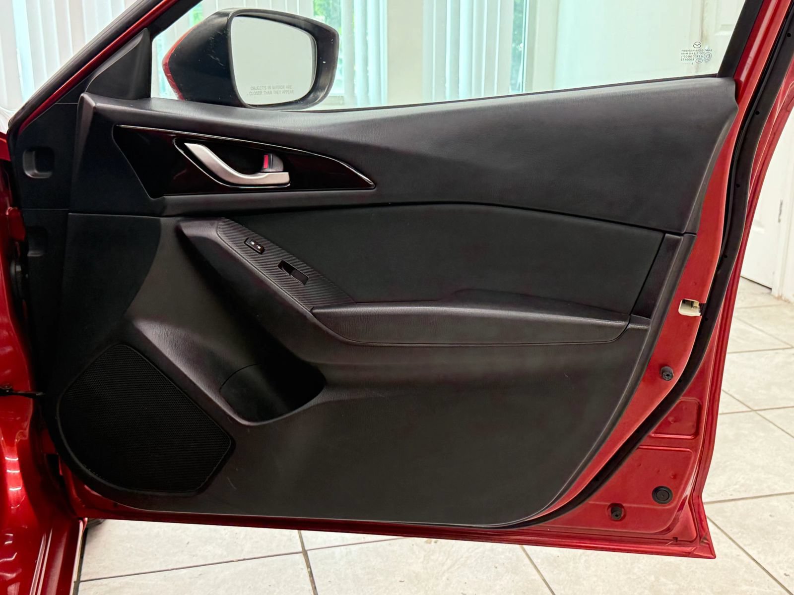 Used 2014 MAZDA MAZDA3 i Sport FWD image 23