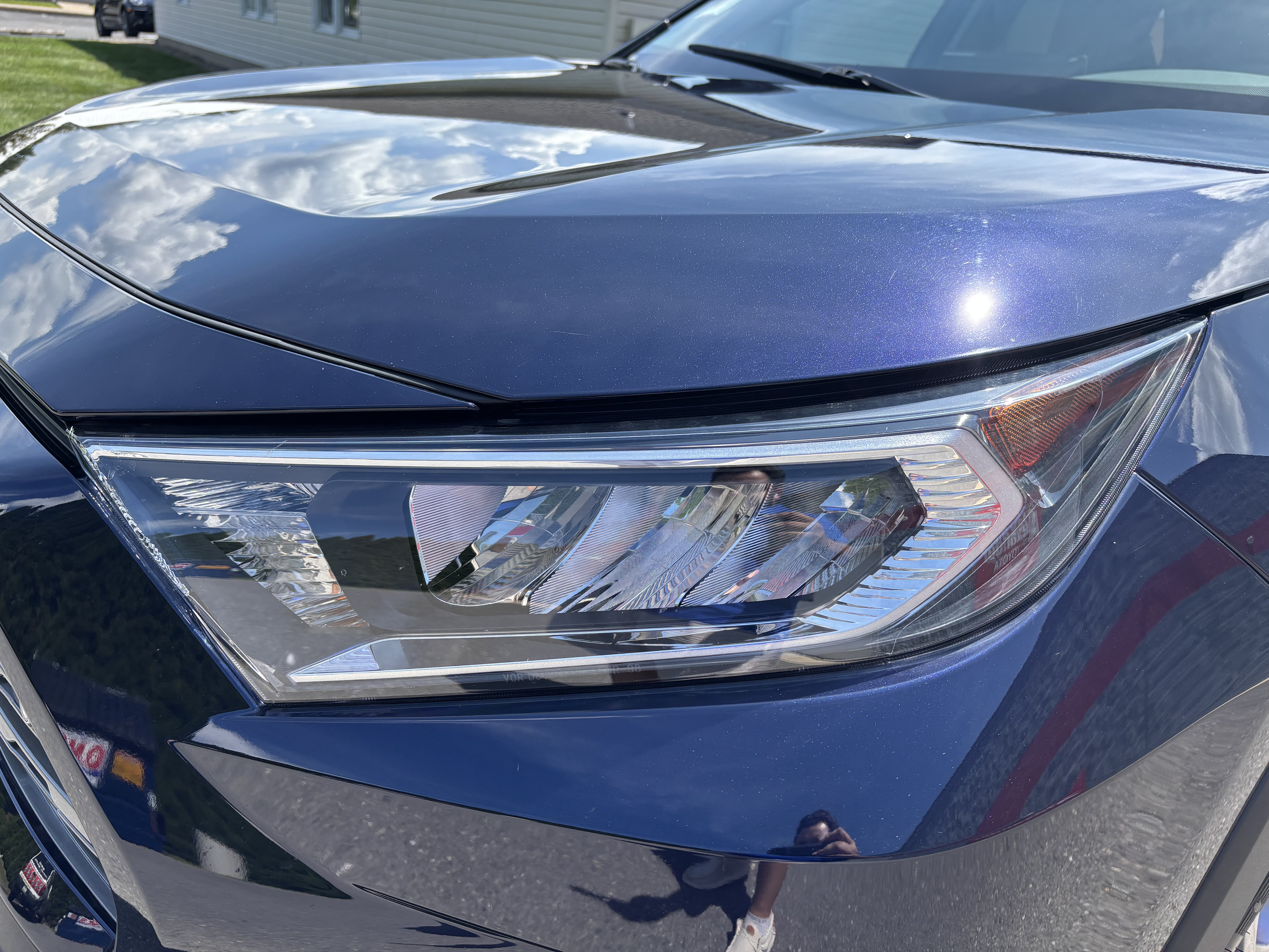 Used 2019 Toyota RAV4 Limited w/ Protection Package AWD/4WD image 10
