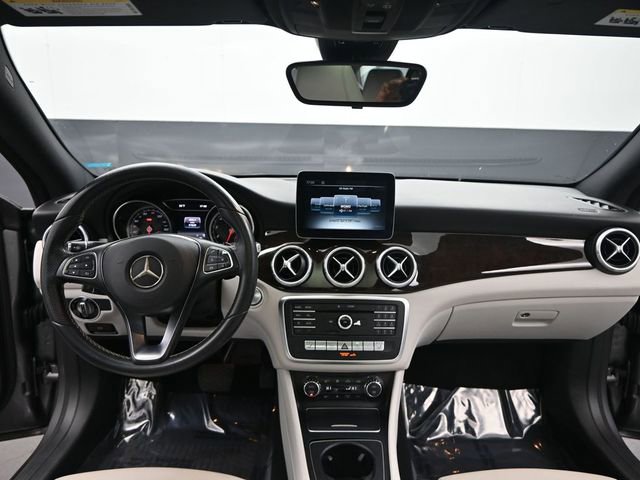Used 2018 Mercedes-Benz CLA 250 image 14