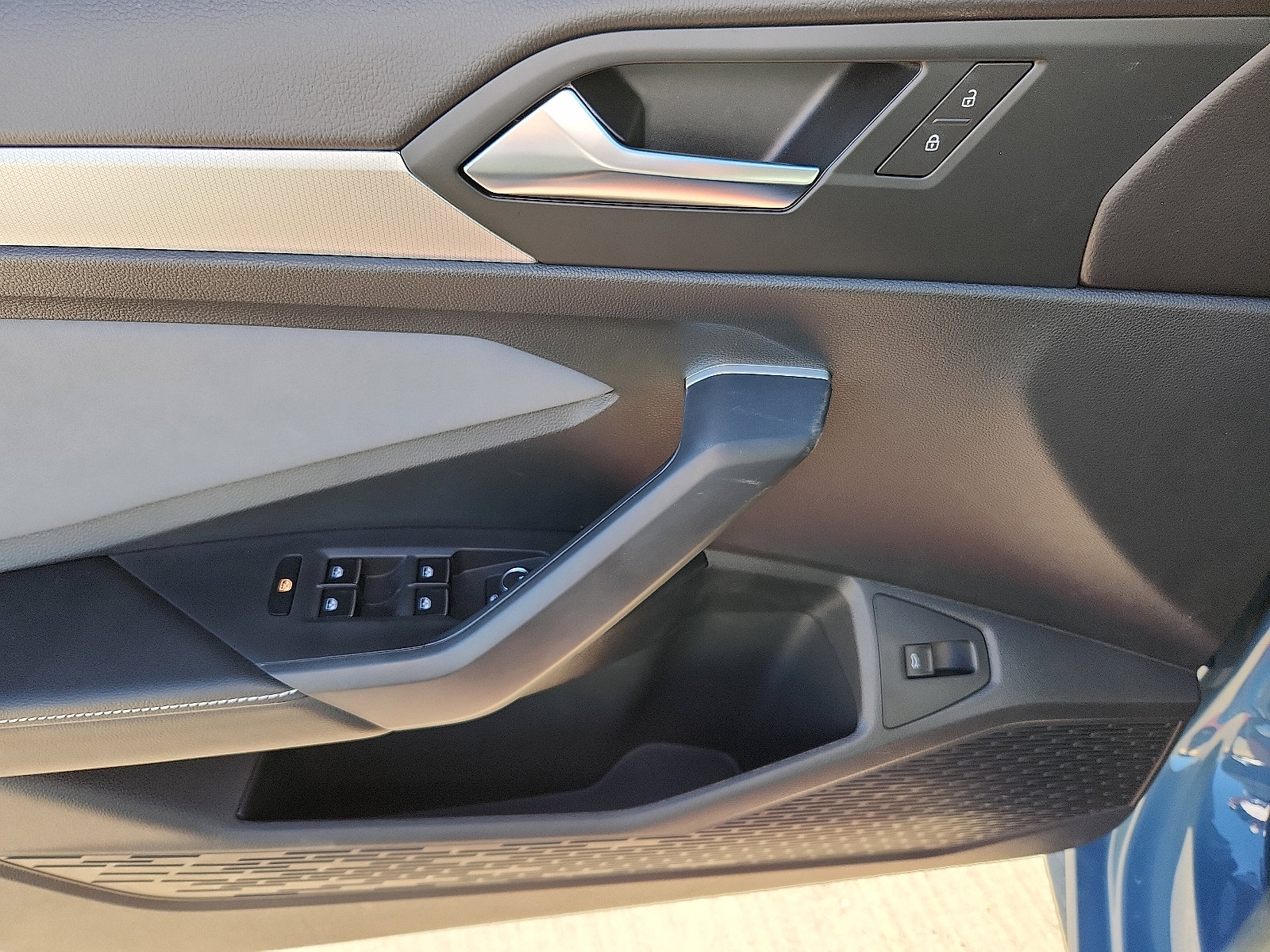 New 2026 Volkswagen Jetta SE image 12