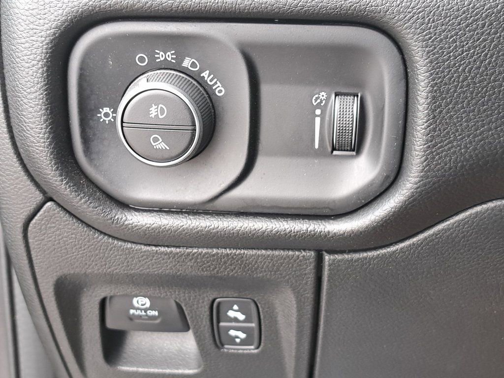 Certified 2022 RAM 1500 Big Horn image 24