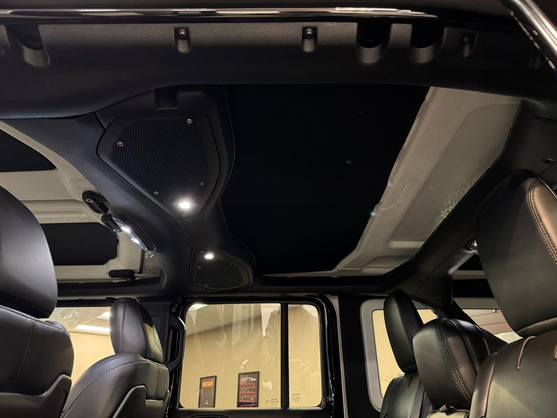 Used 2024 Jeep Wrangler Unlimited Rubicon 392 image 37