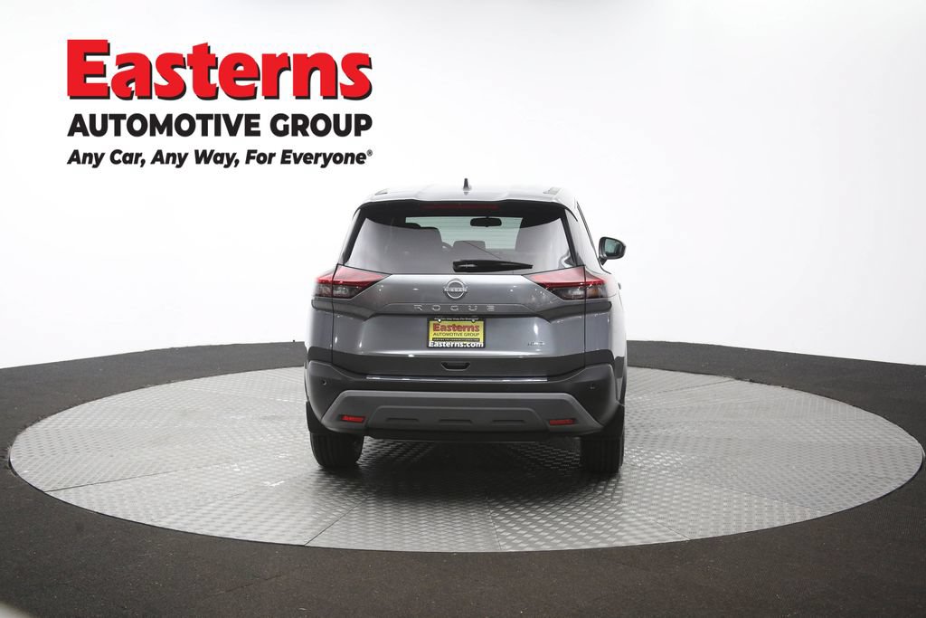 Used 2023 Nissan Rogue S AWD/4WD image 37