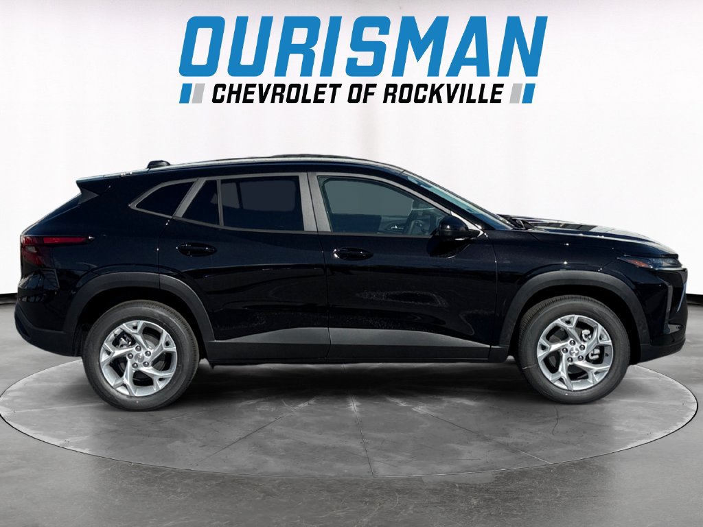 New 2026 Chevrolet Trax LS w/ LS Convenience Package FWD image 7