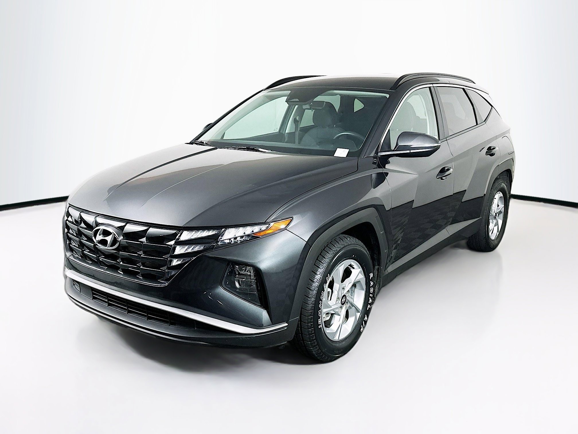 Used 2023 Hyundai Tucson SEL image 3