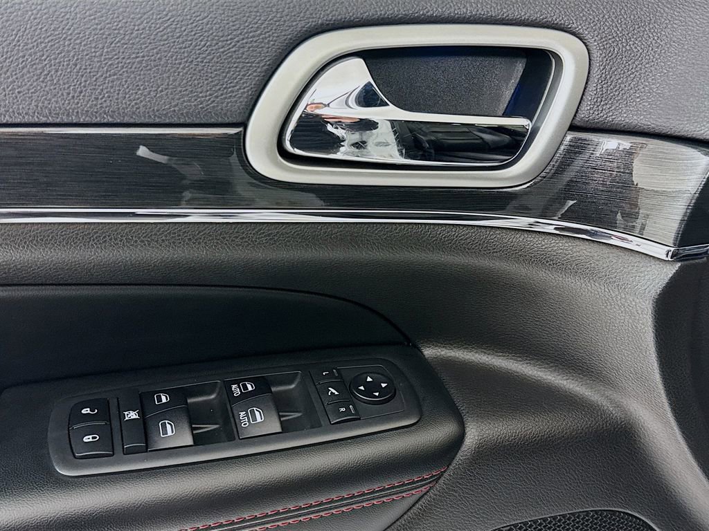 Used 2018 Jeep Grand Cherokee Trailhawk w/ Trailhawk Luxury Group image 16