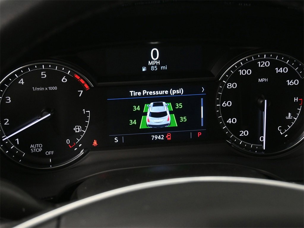 Certified 2023 Cadillac XT5 Luxury image 9