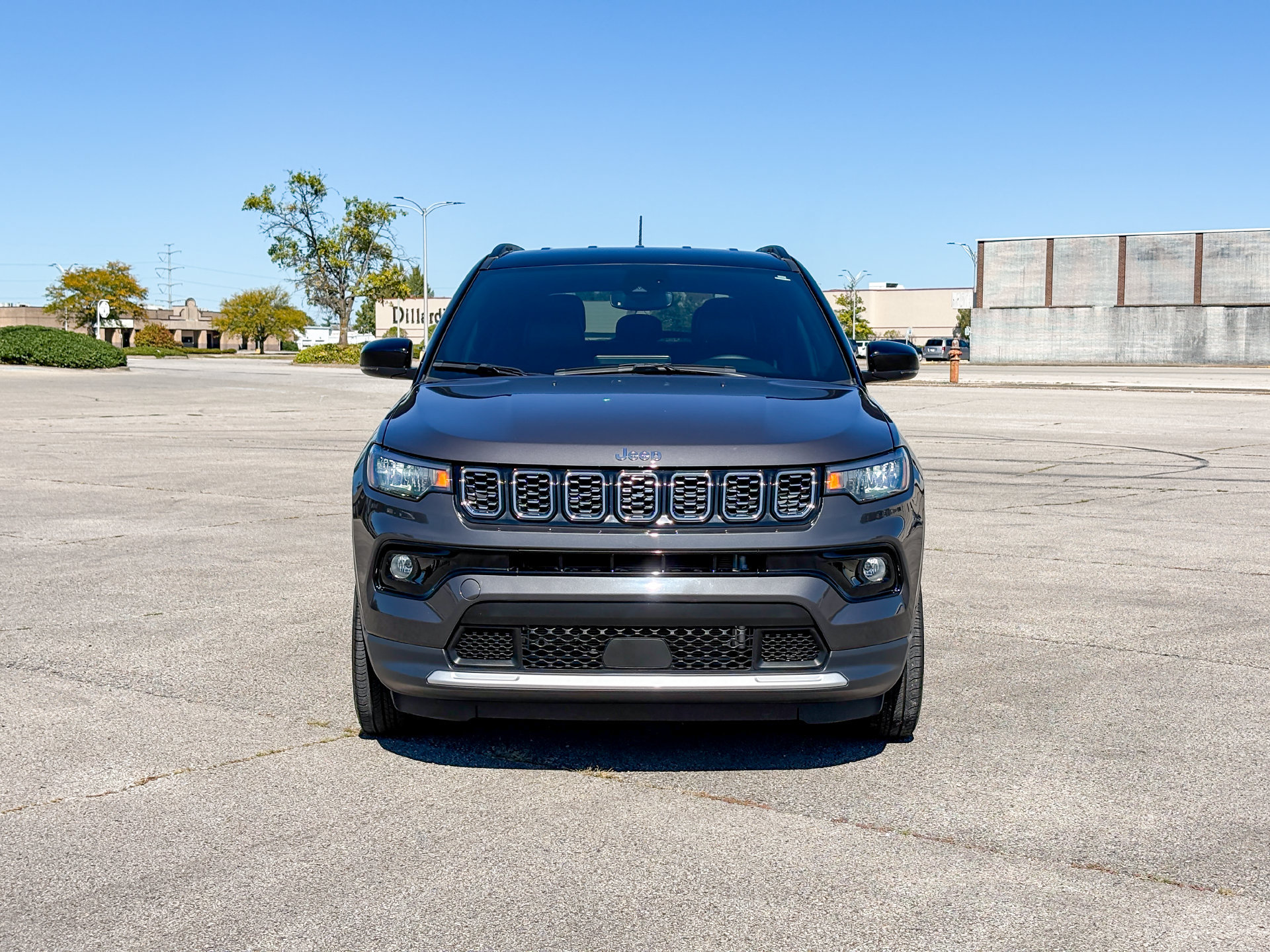 Used 2024 Jeep Compass Limited AWD/4WD image 3
