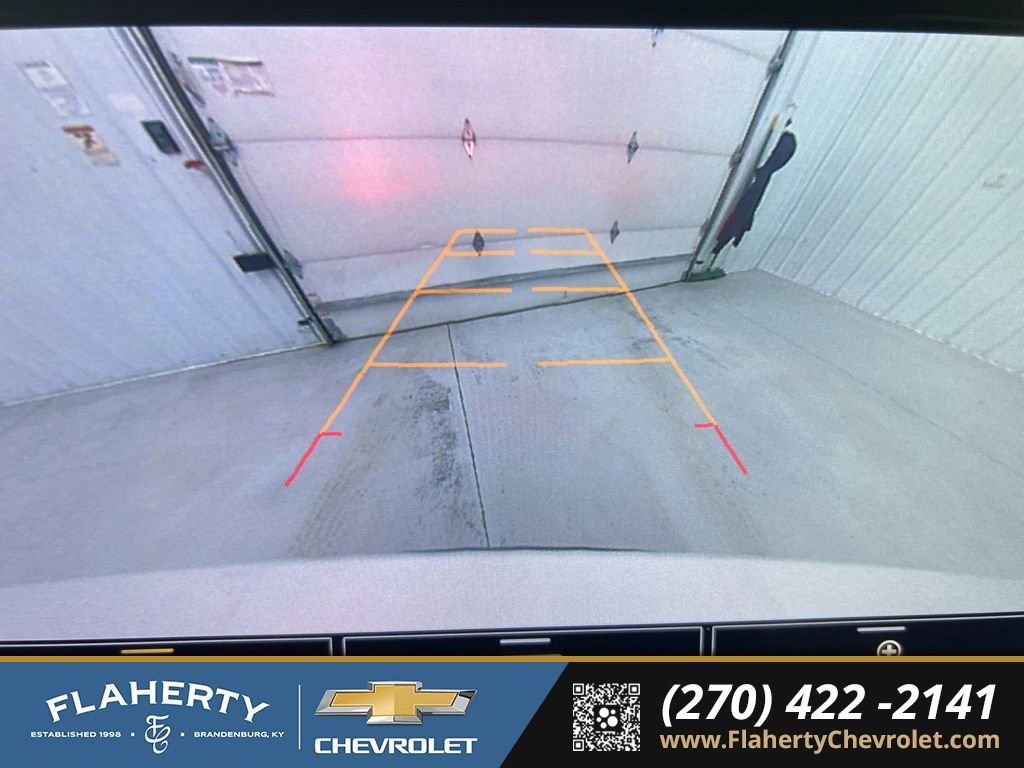 Used 2023 Chevrolet Traverse LT w/ LPO, Floor Liner Package image 36