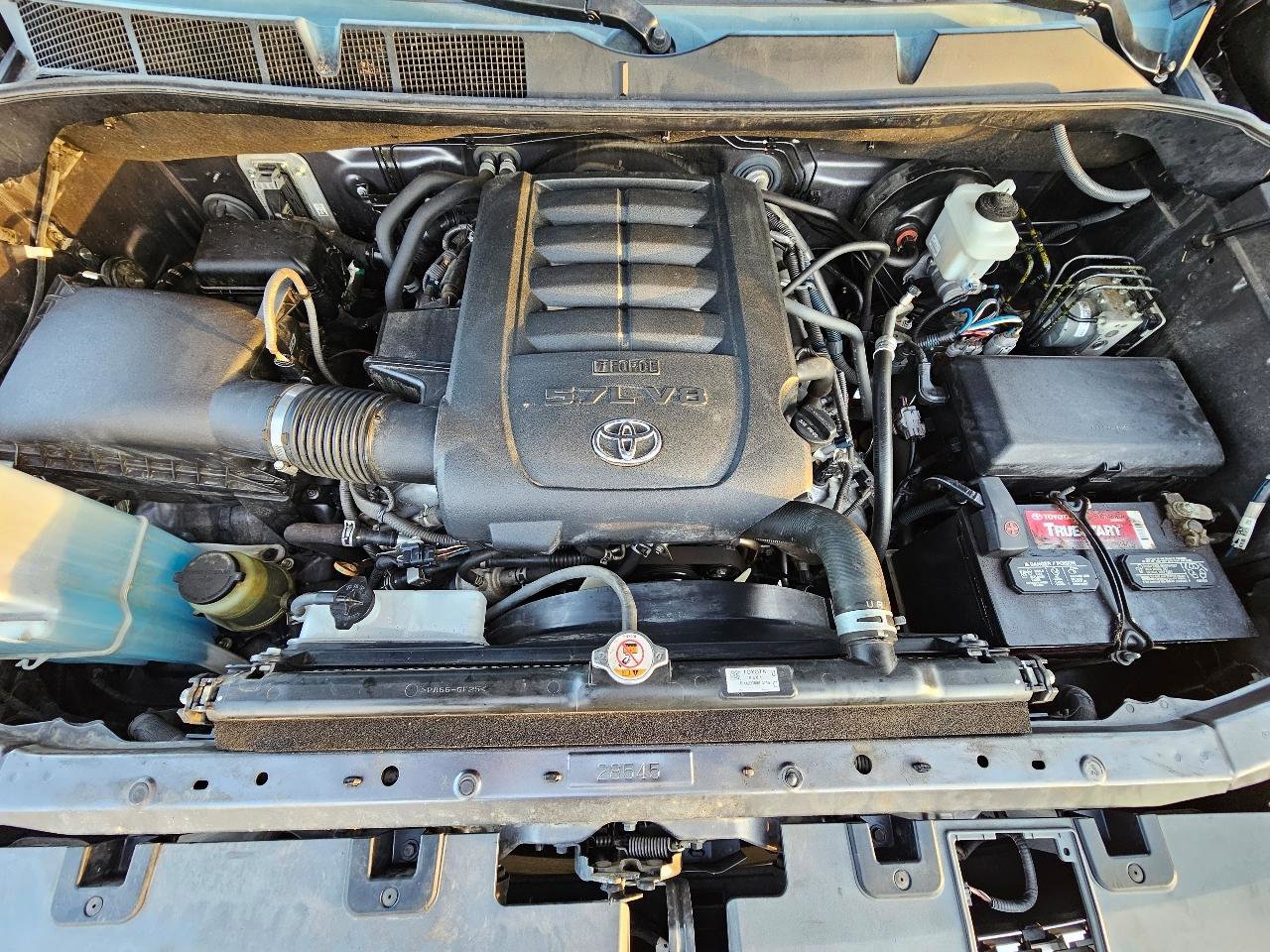 Used 2020 Toyota Tundra SR5 w/ SR5 Convenience Package image 66