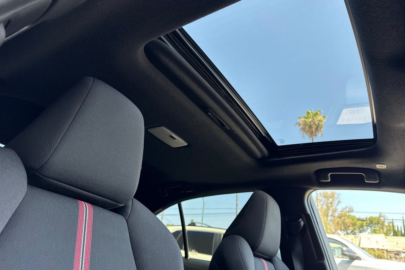 Certified 2023 Toyota Corolla SE w/ SE Premium Package image 22