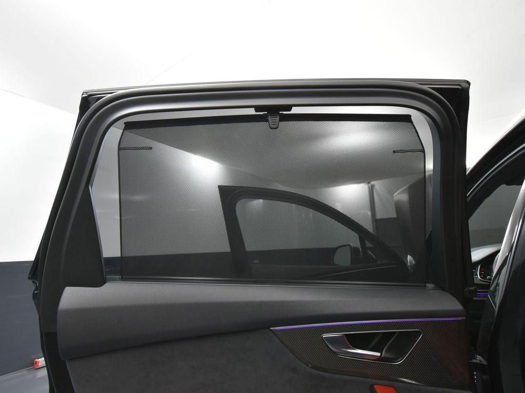 Used 2024 Audi SQ7 Premium Plus image 43