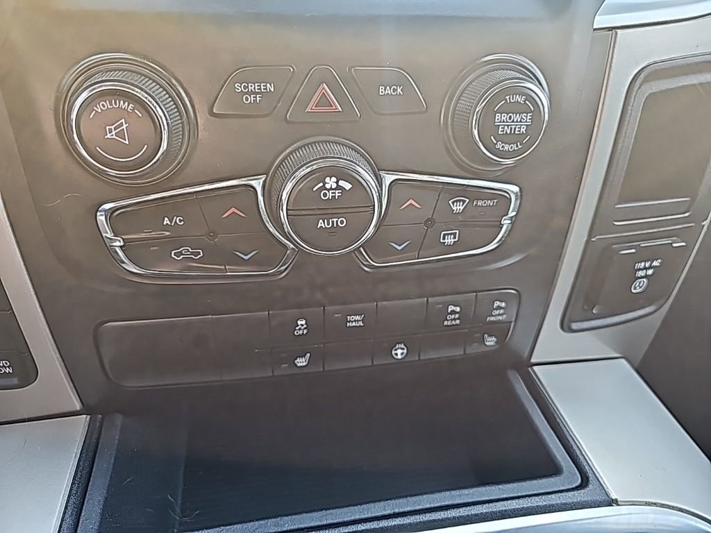 Used 2017 RAM 1500 Big Horn AWD/4WD image 27