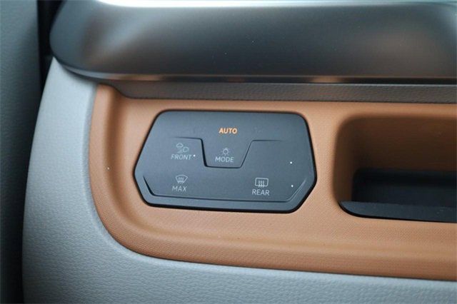 New 2025 Volkswagen ID. Buzz Pro S Plus image 21