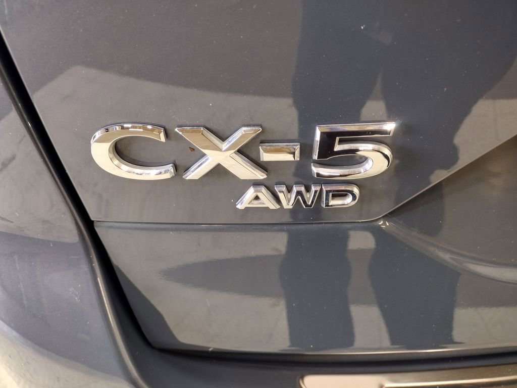 Used 2021 MAZDA CX-5 Carbon Edition image 15