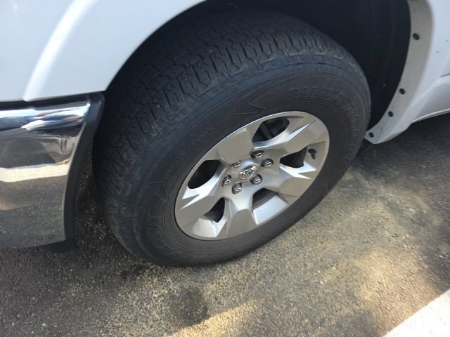 Used 2025 RAM 1500 Big Horn AWD/4WD image 9