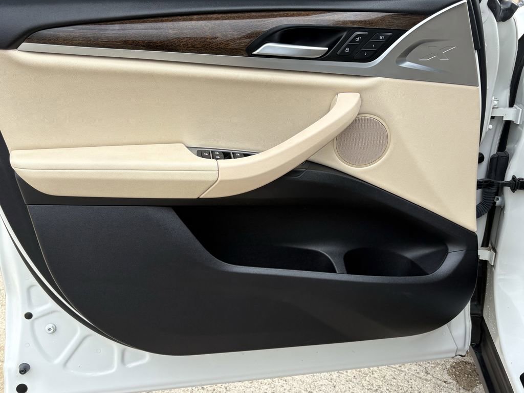 Used 2018 BMW X3 xDrive30i w/ Driving Assistance Package image 10