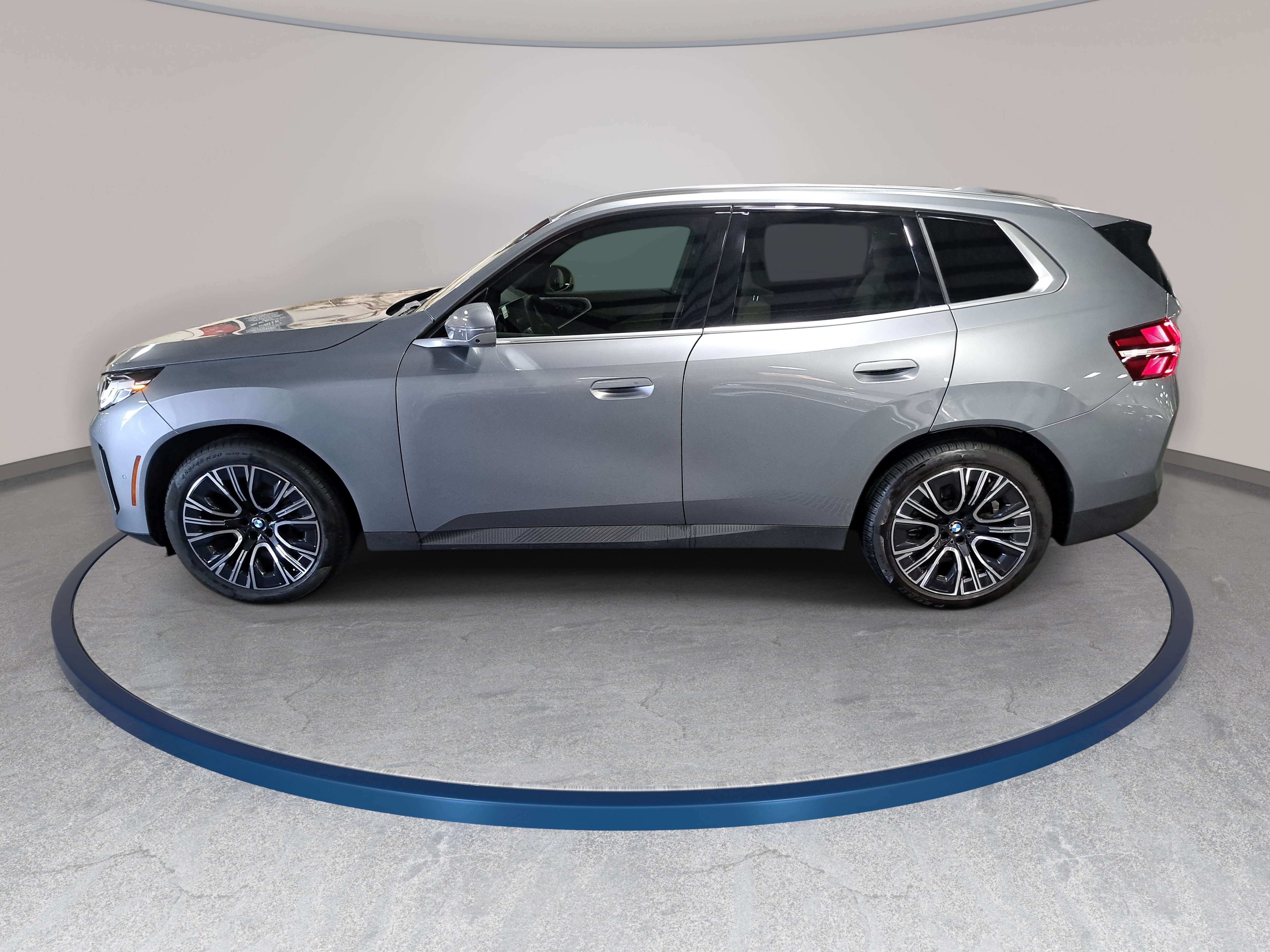 Certified 2026 BMW X3 xDrive30i w/ Premium Package AWD/4WD image 9