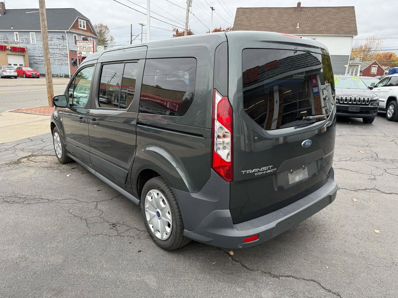 Used 2018 Ford Transit Connect XL image 7