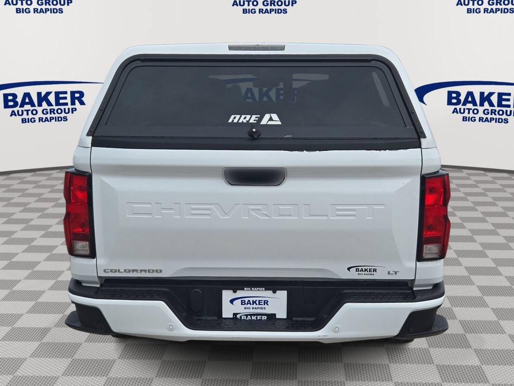 Used 2023 Chevrolet Colorado LT w/ LT Convenience Package AWD/4WD image 4