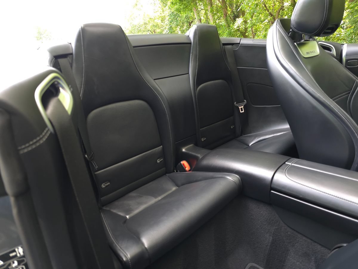 Used 2023 Mercedes-Benz SL 43 AMG w/ Driver Assistance Package image 16