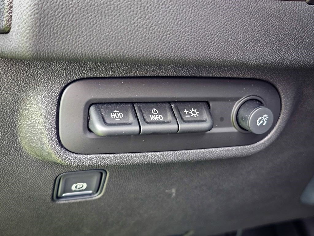 Certified 2022 GMC Terrain AT4 w/ Tech Package AWD/4WD image 21