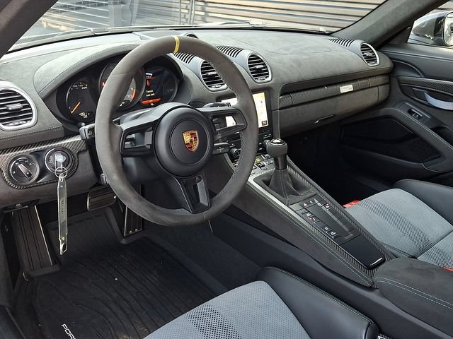 Certified 2023 Porsche 718 Cayman GT4 RS RWD image 4