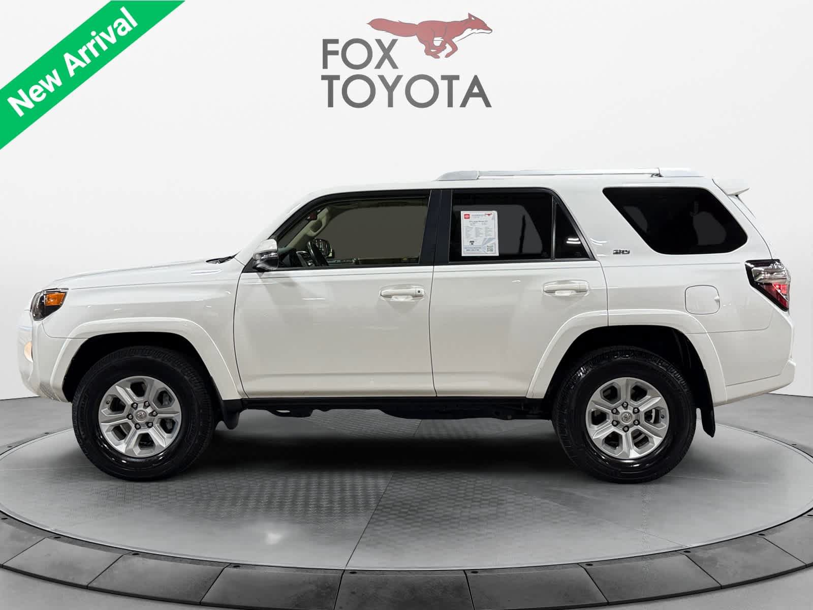 Used 2018 Toyota 4Runner SR5 Premium AWD/4WD image 3