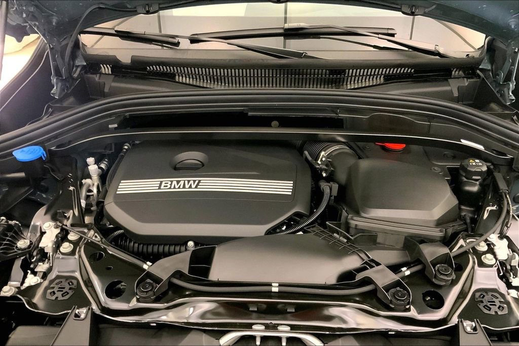 New 2026 BMW X1 xDrive28i w/ Technology Package image 8