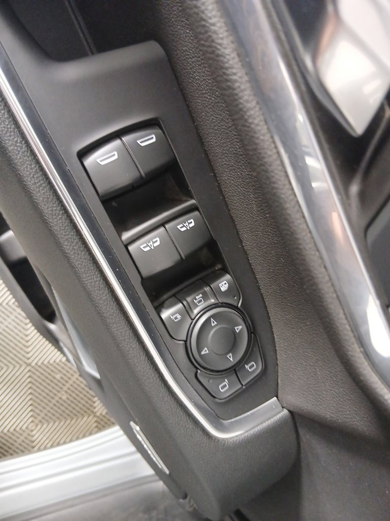 Certified 2024 Chevrolet Silverado 2500 LTZ w/ LTZ Plus Package AWD/4WD image 18