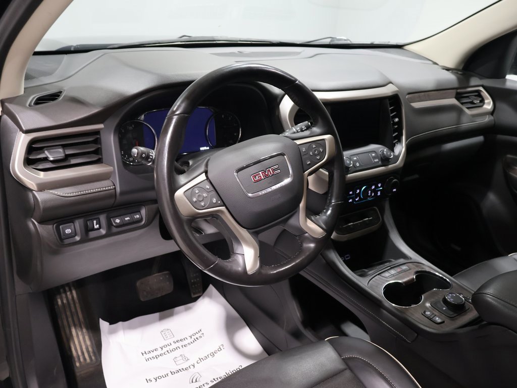 Used 2022 GMC Acadia Denali image 13