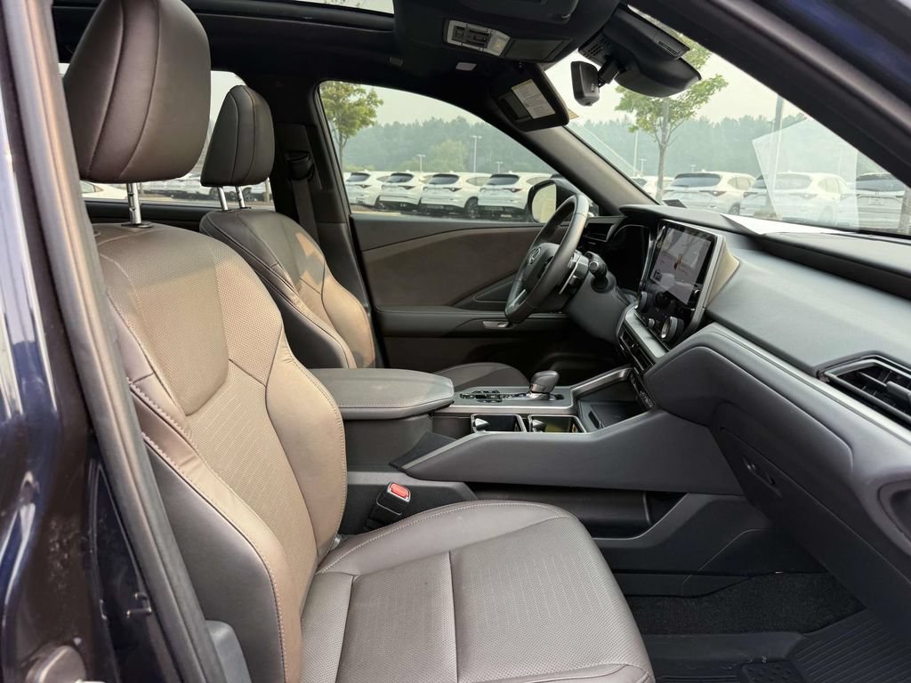 Used 2025 Lexus TX 350 AWD w/ Technology Package image 14