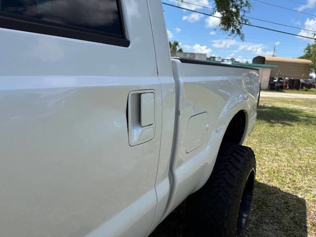 Used 2011 Ford F250 Lariat w/ Lariat Interior Pkg image 10