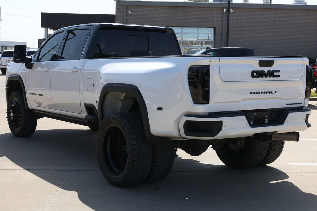Used 2025 GMC Sierra 3500 Denali Ultimate AWD/4WD image 4