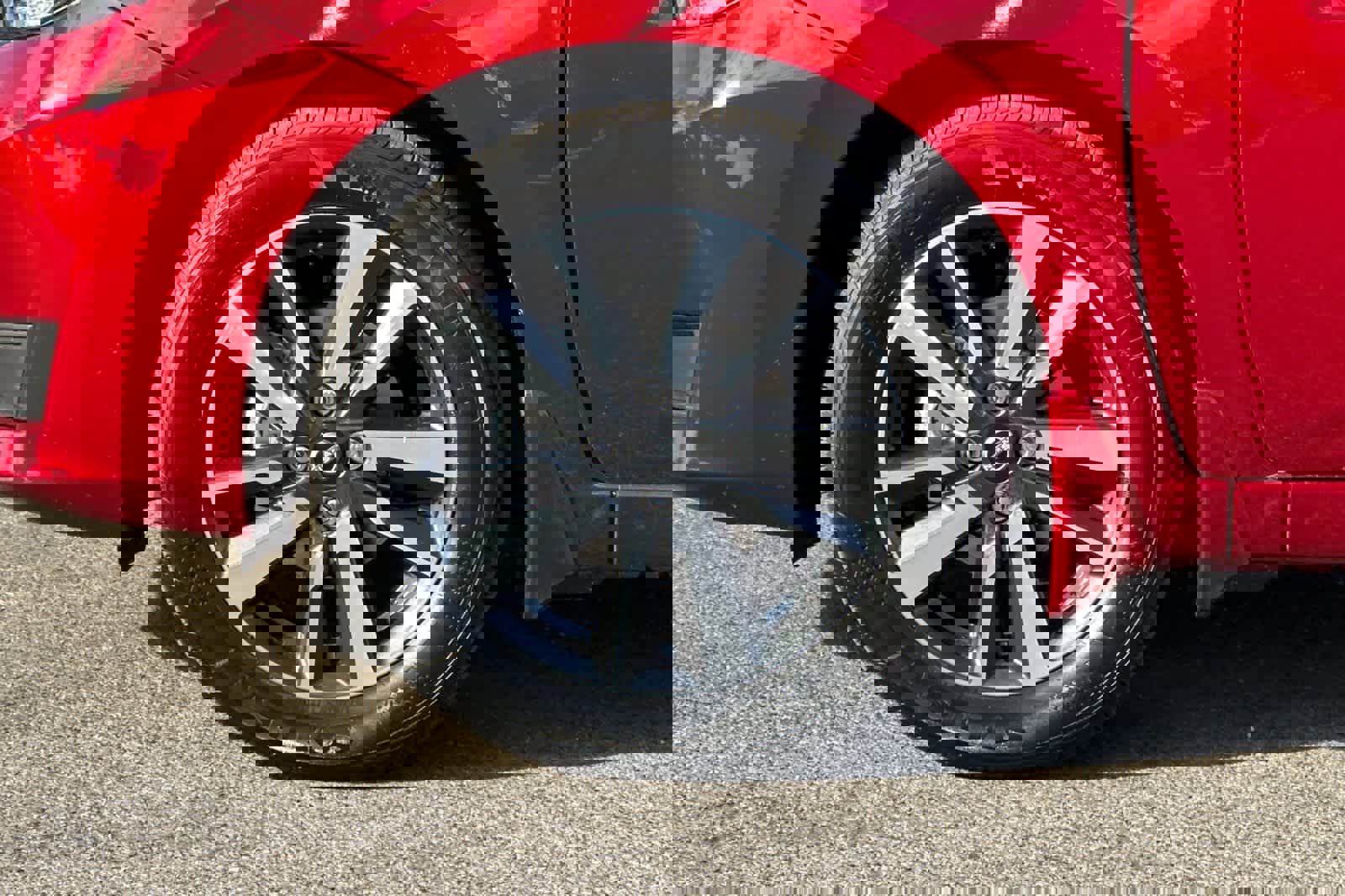 New 2025 Nissan Versa SV image 24