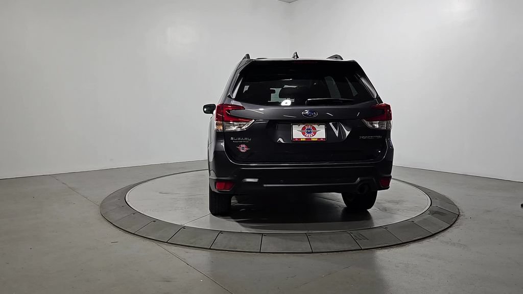Used 2022 Subaru Forester Limited AWD/4WD image 4