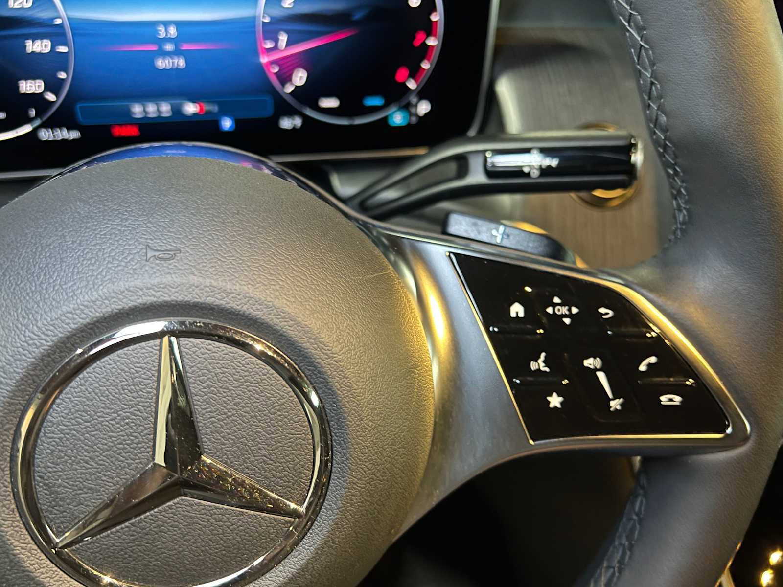 Certified 2025 Mercedes-Benz GLC 300 4MATIC image 26